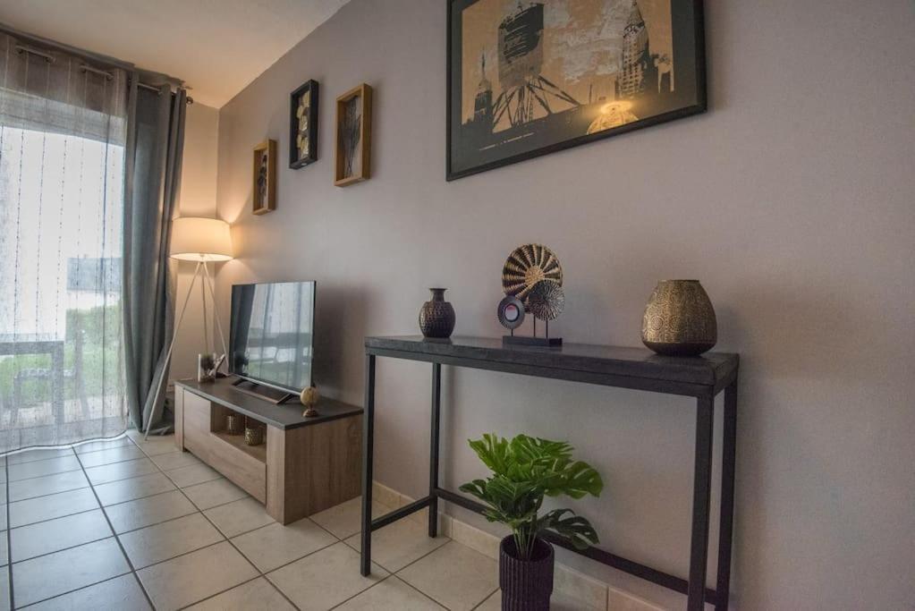 L'Escale Apartment Angers Exterior foto