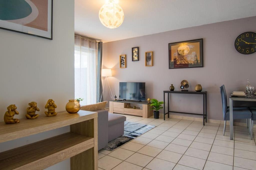 L'Escale Apartment Angers Exterior foto